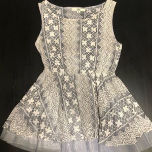 Ya Los Angeles, NWOT sleeveless top